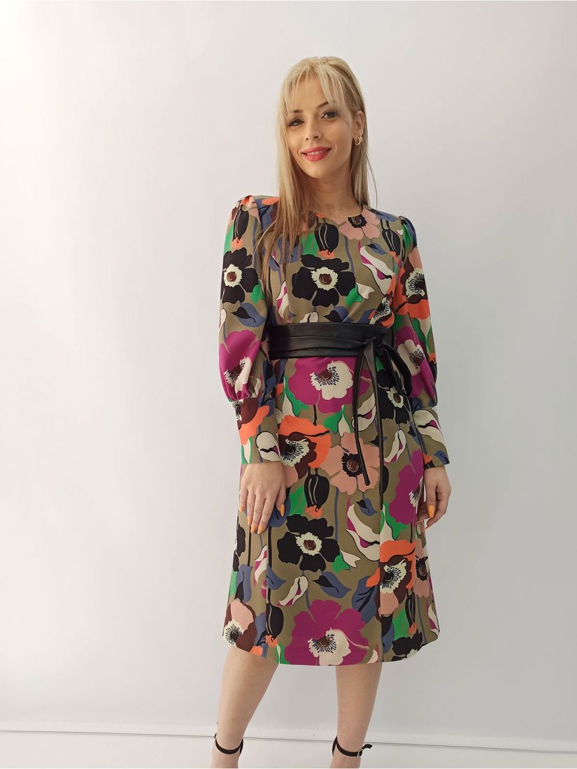 Φόρεμα φλοράλ κρεπ με ζώνη ελληνικής ραφής  μπεζ