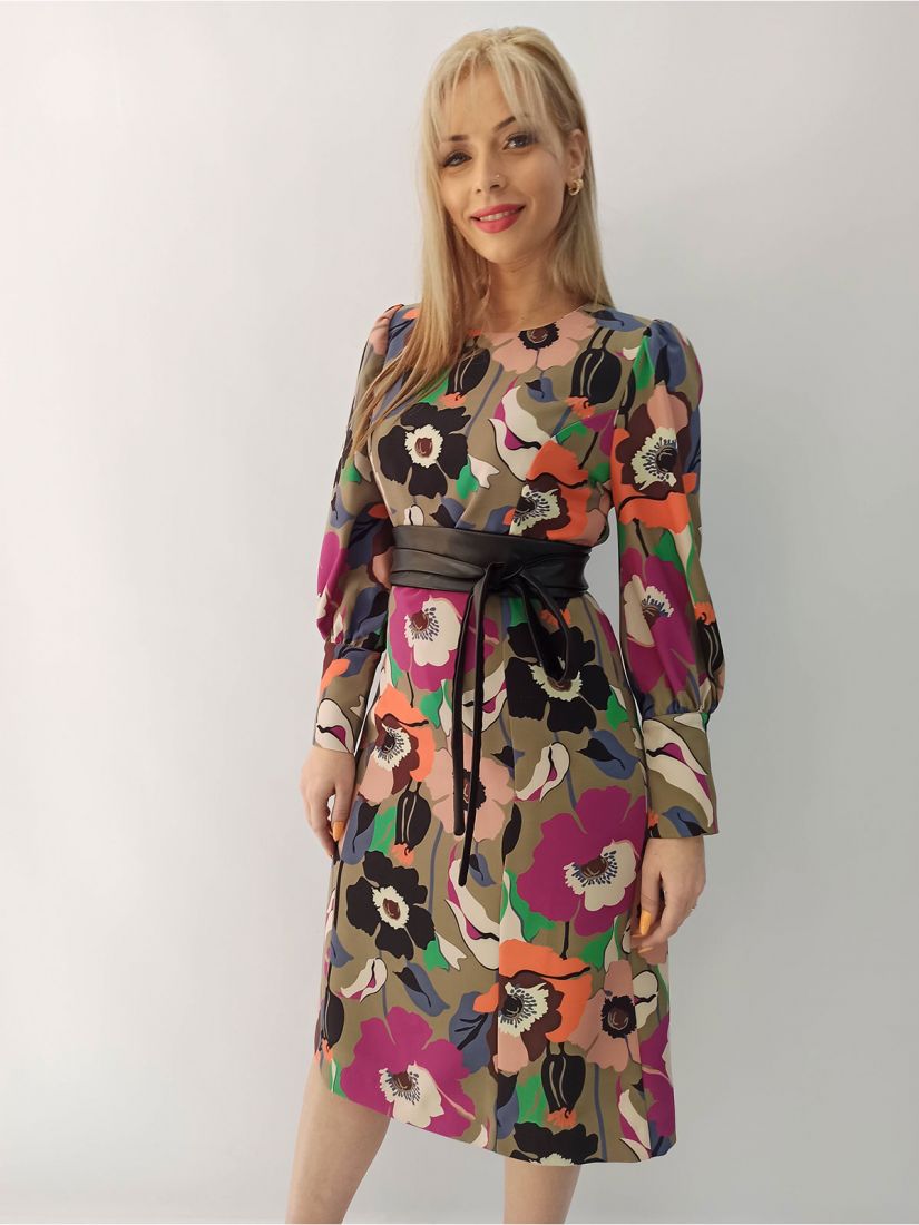 Φόρεμα φλοράλ κρεπ με ζώνη ελληνικής ραφής  μπεζ