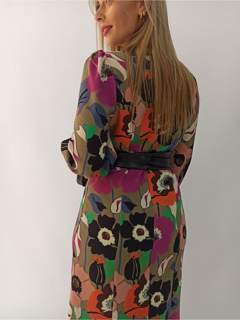 Φόρεμα φλοράλ κρεπ με ζώνη ελληνικής ραφής  μπεζ