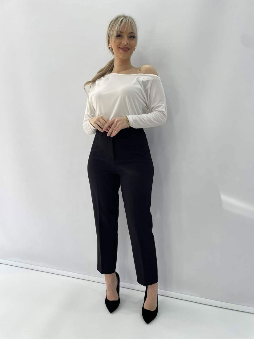 Μπλούζα μονόχρωμη με αλύσιδα στον ώμο ελληνικής ραφής λευκό