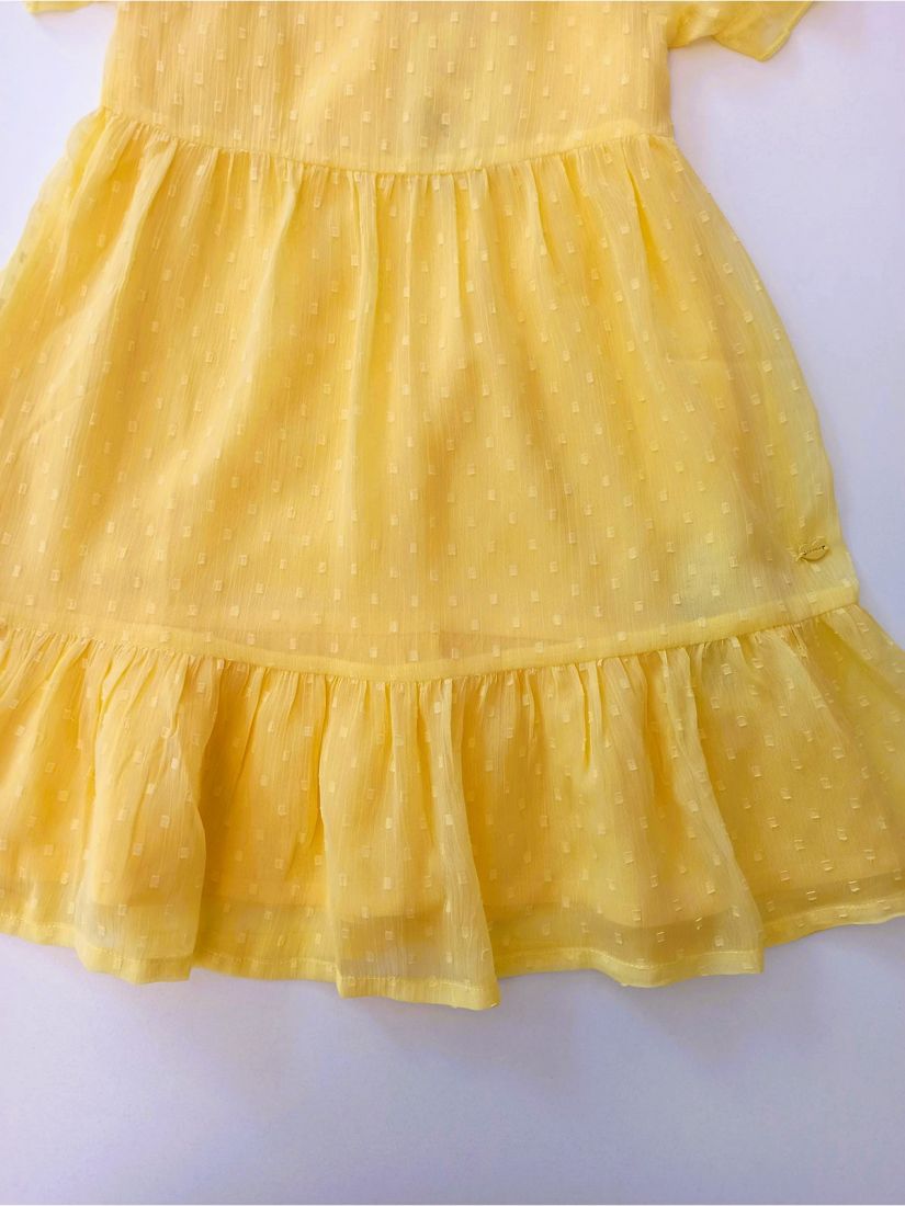 Φόρεμα ζωρζέτα με πτι πούα ανάγλυφο, βολάν και εσωτερικό φόρεμα κίτρινο