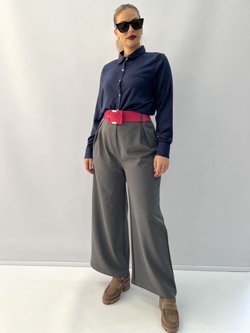 Μονόχρωμη παντελόνα με πιέτες γκρι