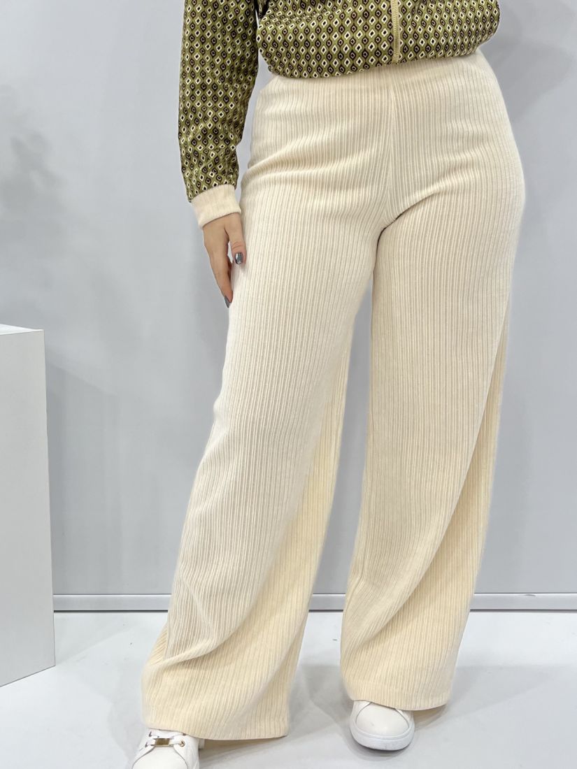 Παντελόνα πλεκτή σενίλ εκρού