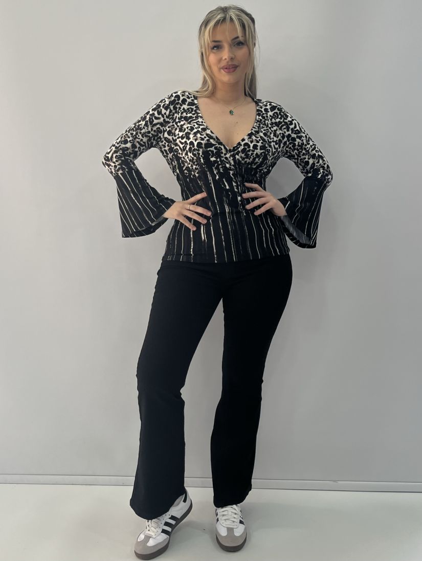 Μπλούζα κρουαζέ ελαστκή Animal print μαύρο