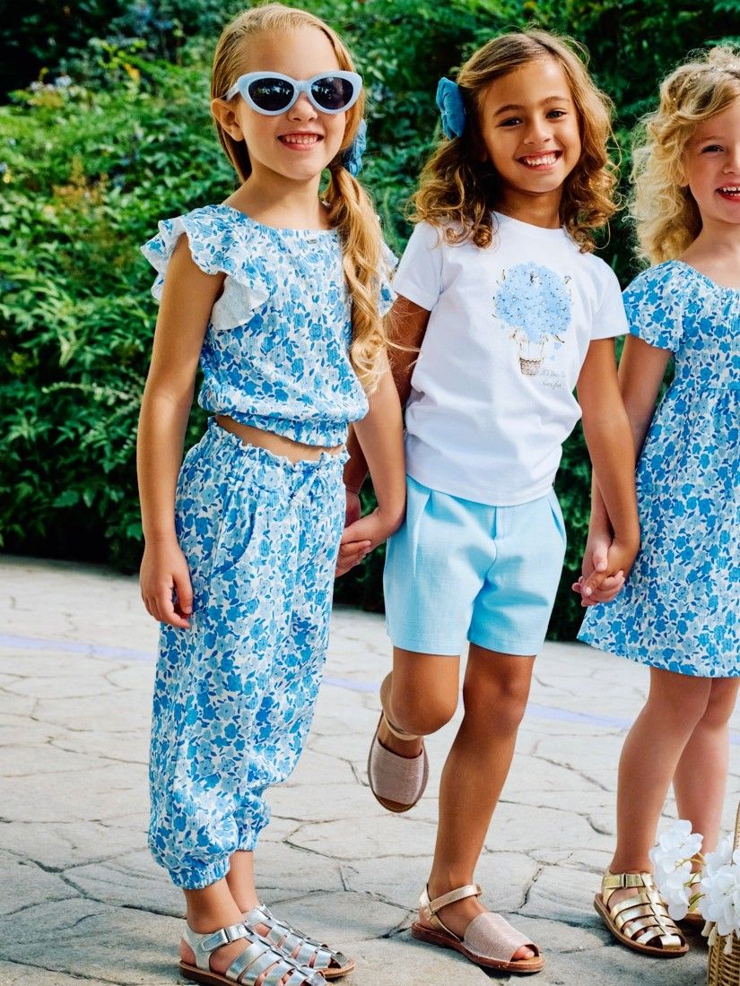 Σετ τύπου κρεπ φλοράλ με κροπ τοπ και παντελόνι μπλε