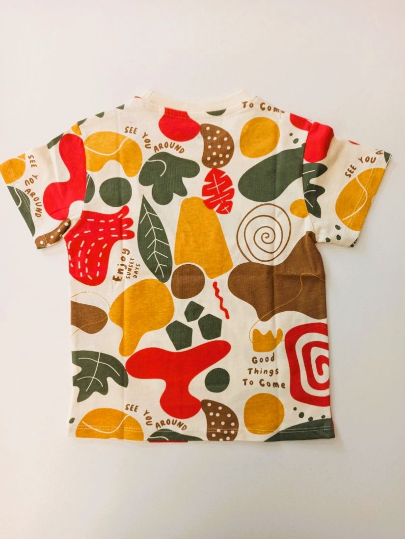 Μπλούζα κοντομάνικη με print leaves χακί