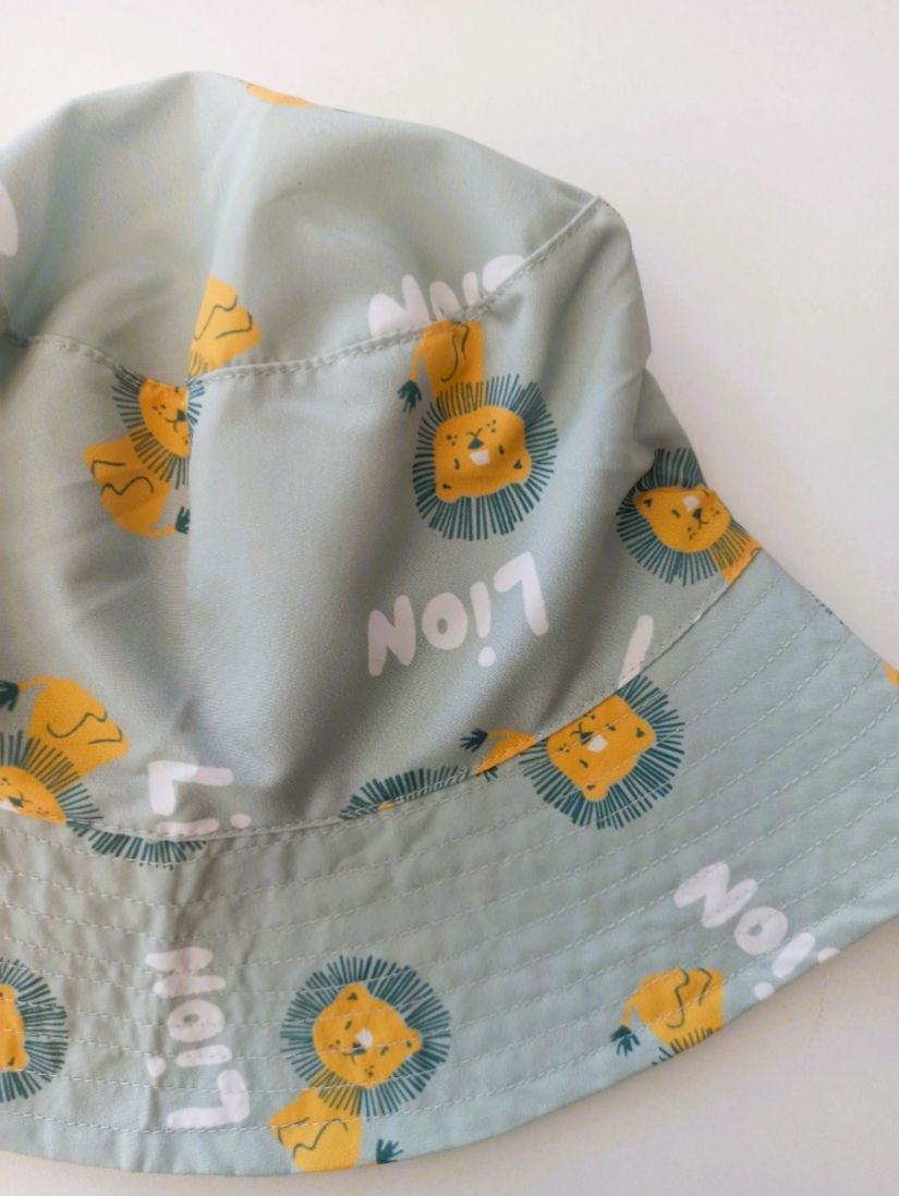 Καπέλο με print λιονταράκια χακί