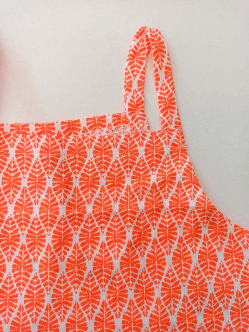 Κροπ τοπ με γεωμετρικά print πορτοκαλί