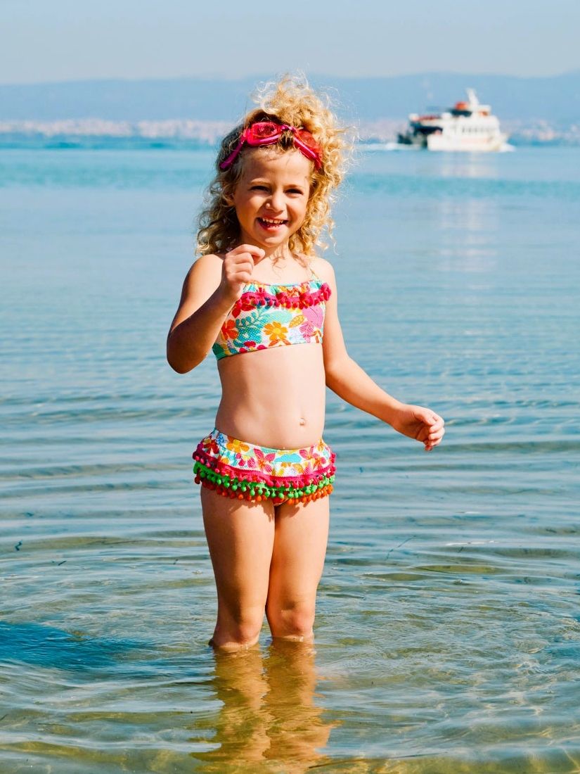 Μαγιό μπικίνι φλοράλ με βολάν φούξια