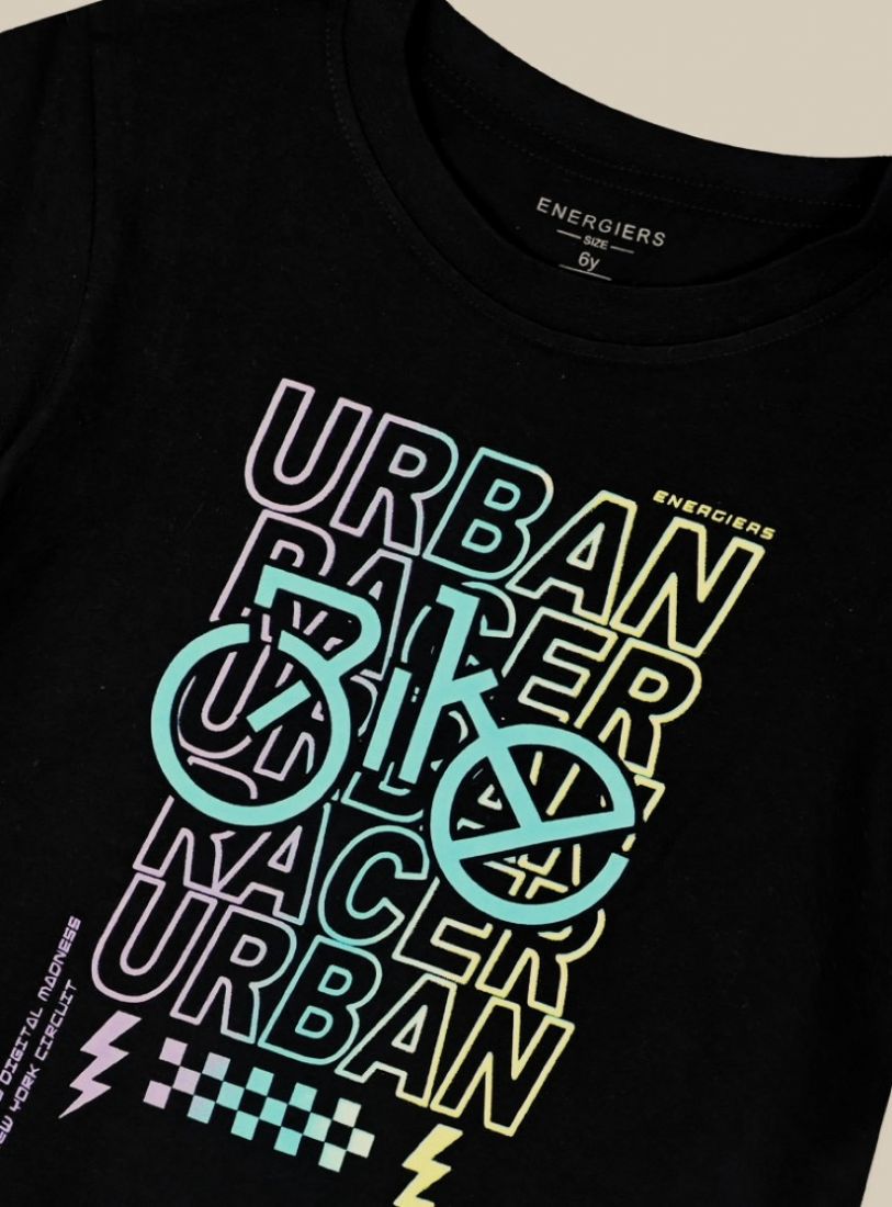 Σετ κοντομάνικη μπλούζα και βερμούδα με print urban racer τυρκουάζ