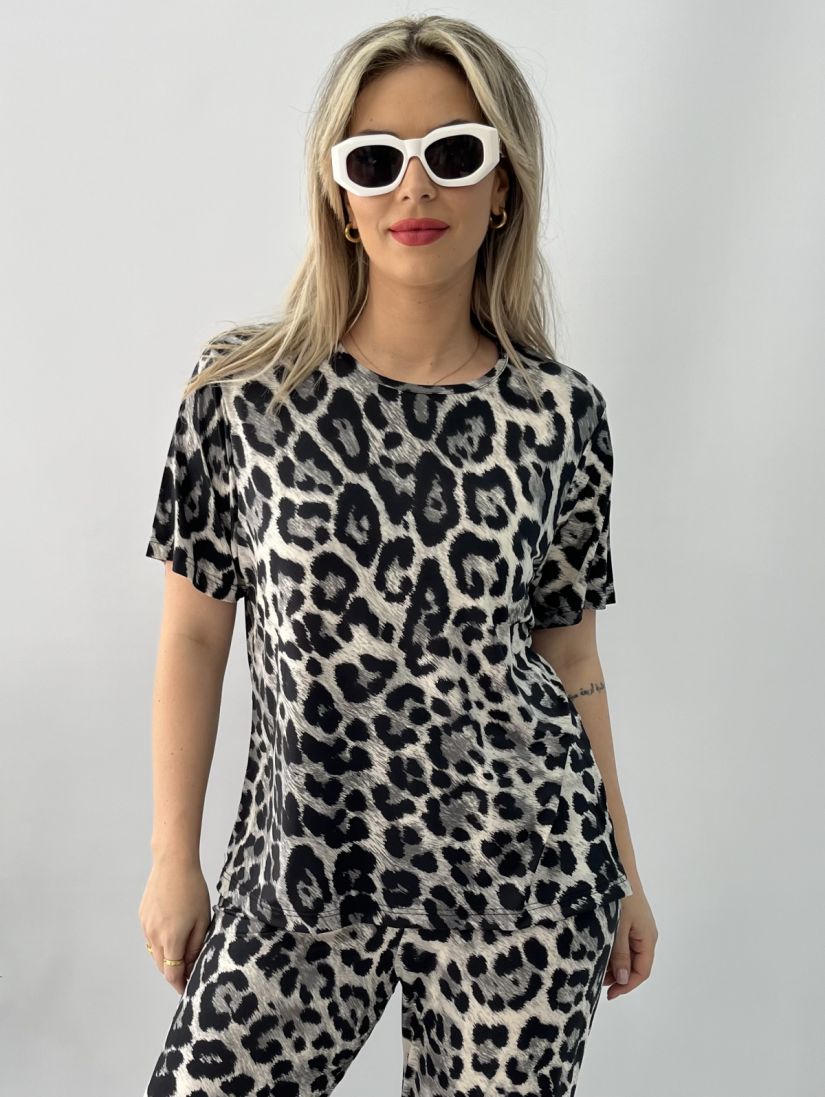 Μπλούζα κοντομάνικη animal print μαύρο