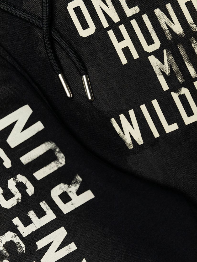 Σετ μπλούζα και βερμούδα με print One hundred miles wilderness μαύρο