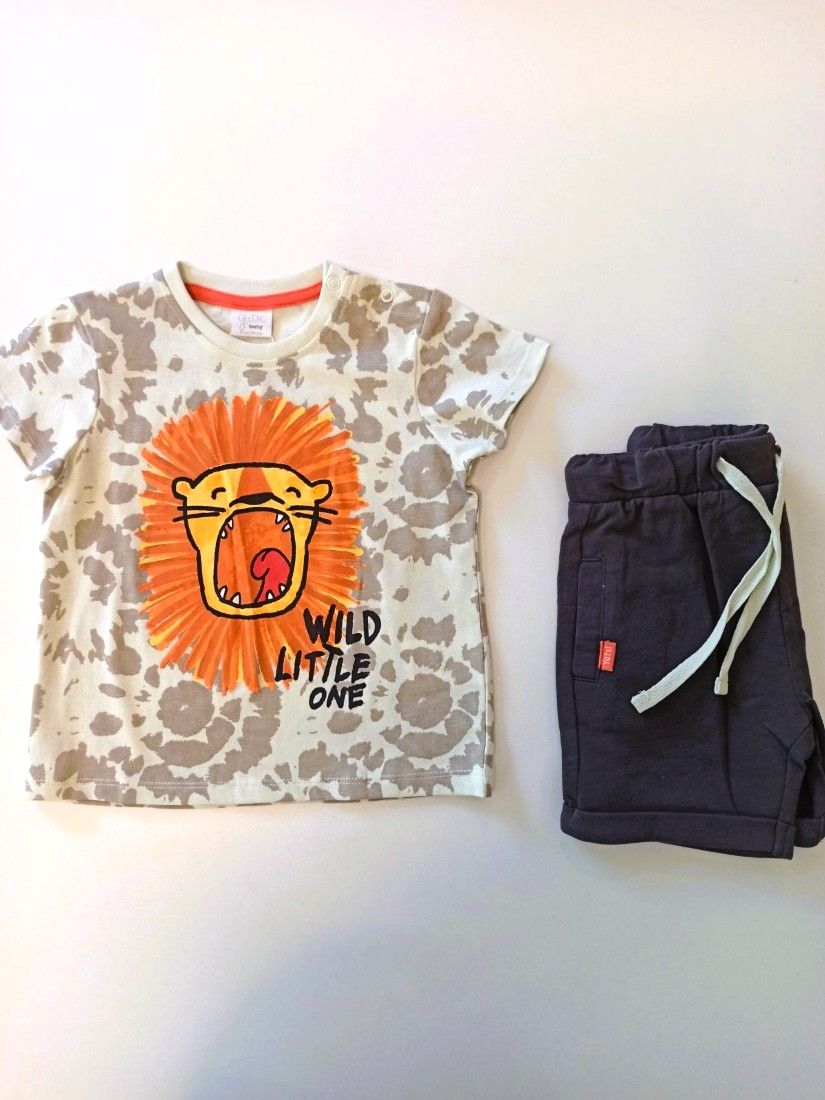 Βρεφικό βαμβακερό σετ μπλούζα κοντομάνικη λιοντάρι και βερμούδα με τσέπες πορτοκαλί