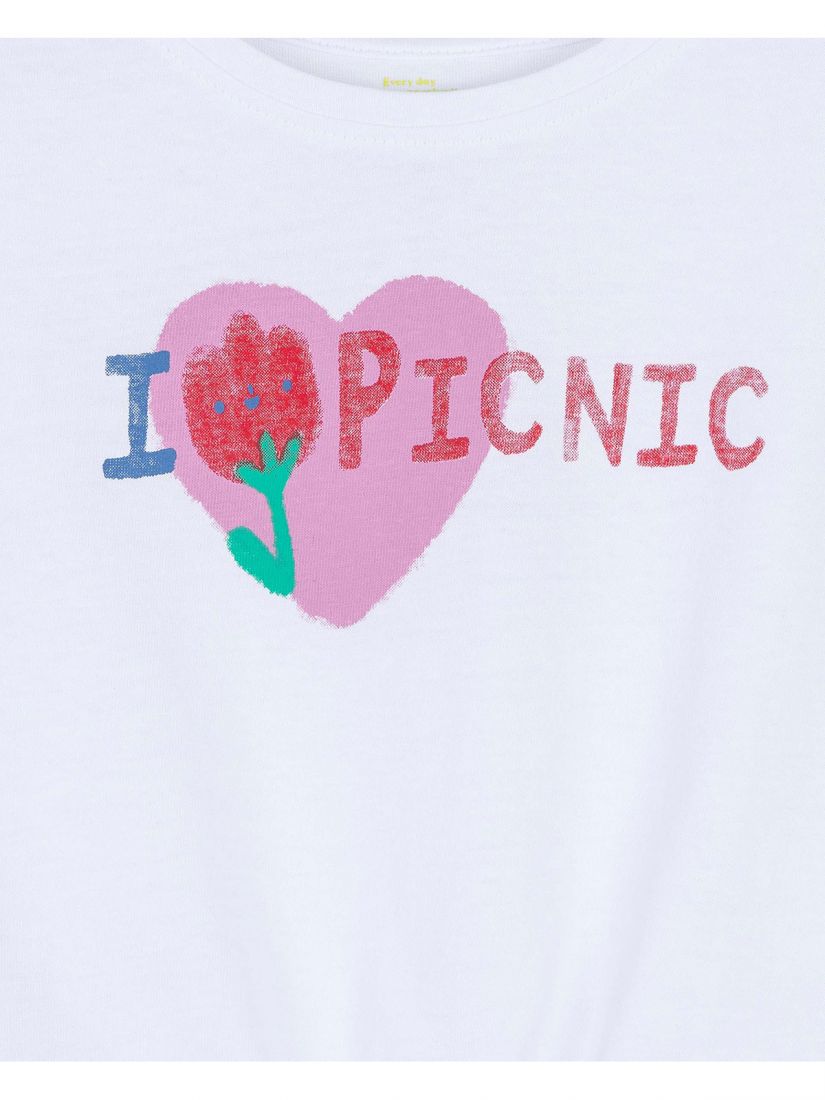 Σετ μπλούζα με δέσιμο και πουά τζιν σορτς με τσέπες και ρεβέρ λευκό