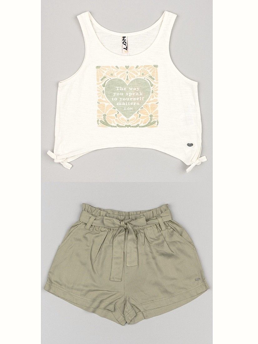Σετ μπλούζα με print heart και μονόχρωμο σορτς με ζώνη  χακί