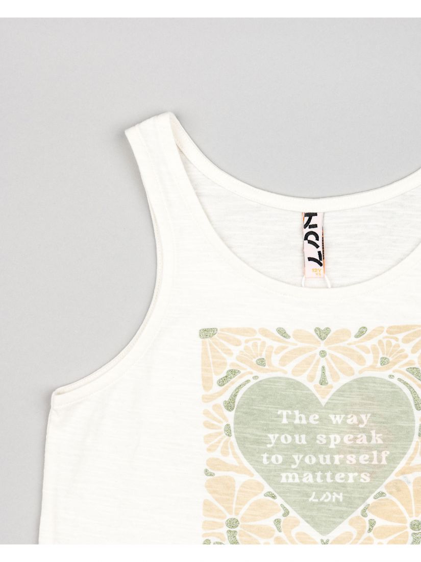 Σετ μπλούζα με print heart και μονόχρωμο σορτς με ζώνη  χακί