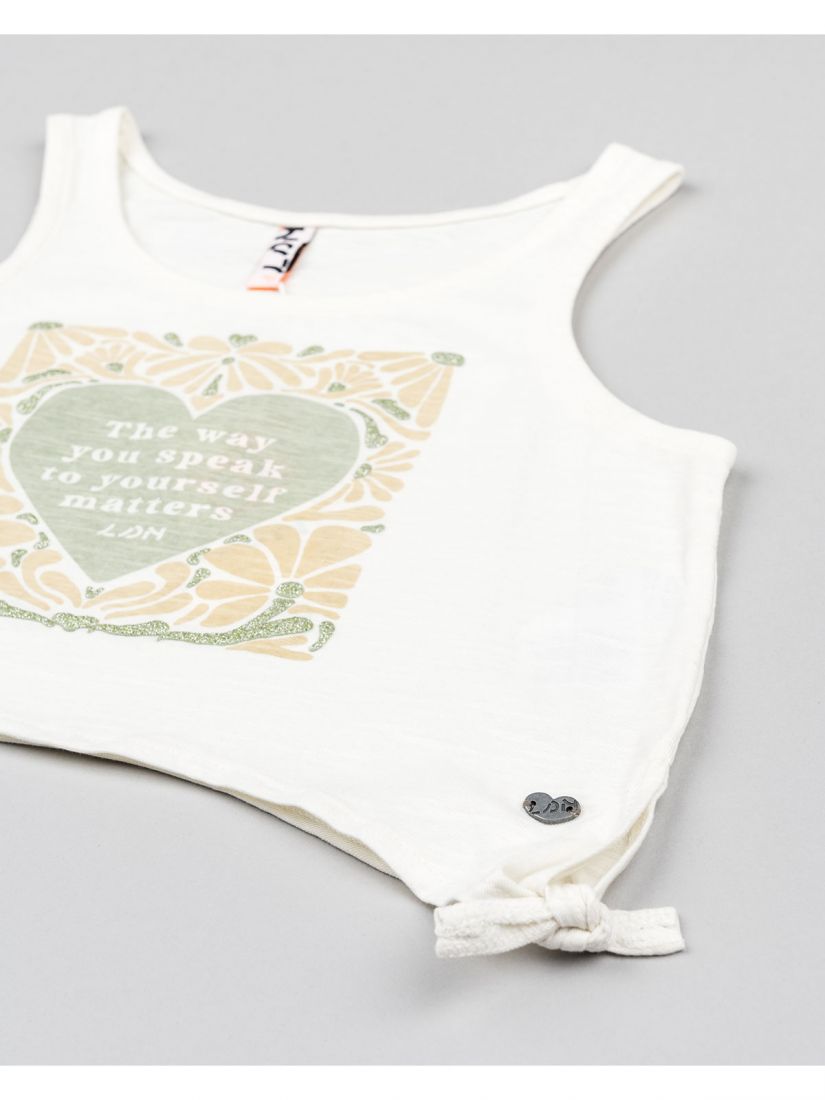 Σετ μπλούζα με print heart και μονόχρωμο σορτς με ζώνη  χακί