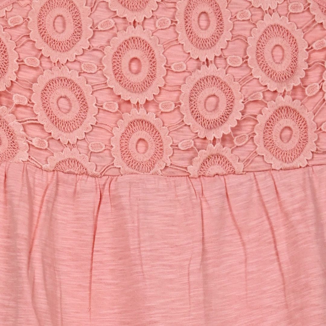 Φόρεμα αμάνικο με κεντημένες λεπτομέρειες ροζ