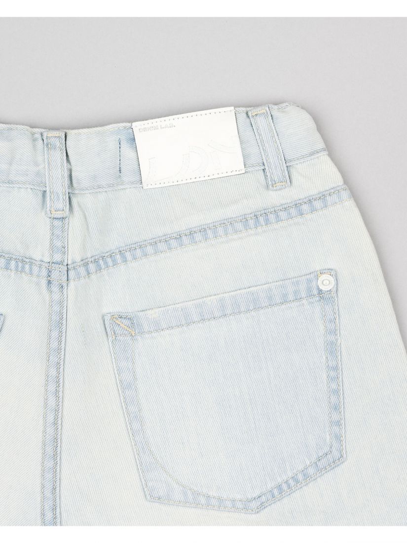 Σορτς τζιν με ξέφτια και στρας μπλε