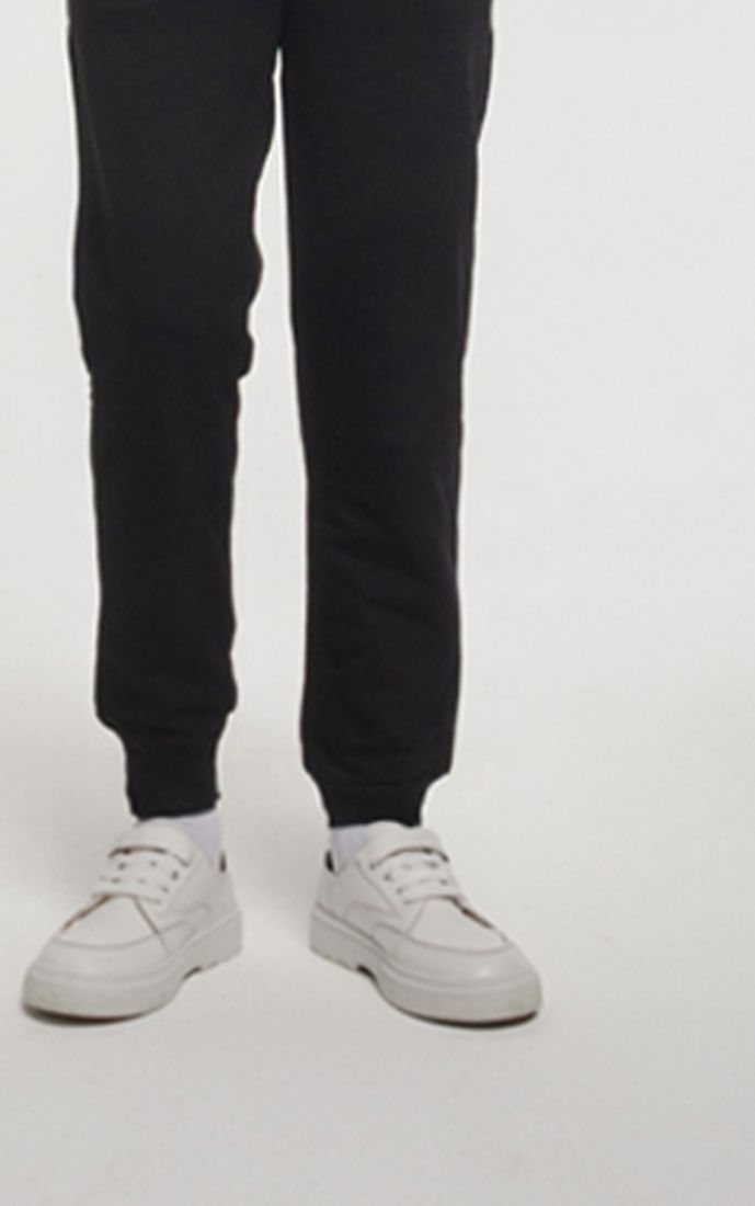 Φόρμα φούτερ λεπτή με print basketball κόκκινο