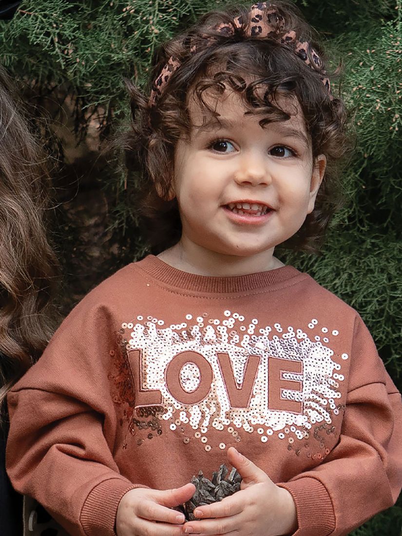Μπλούζα φούτερ με print love και glitter καφέ
