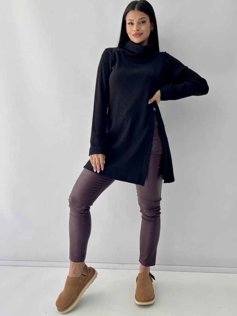 Μπλούζα πλεκτή με γιακά, κουμπί και άνοιγμα στο πλάι μαύρο