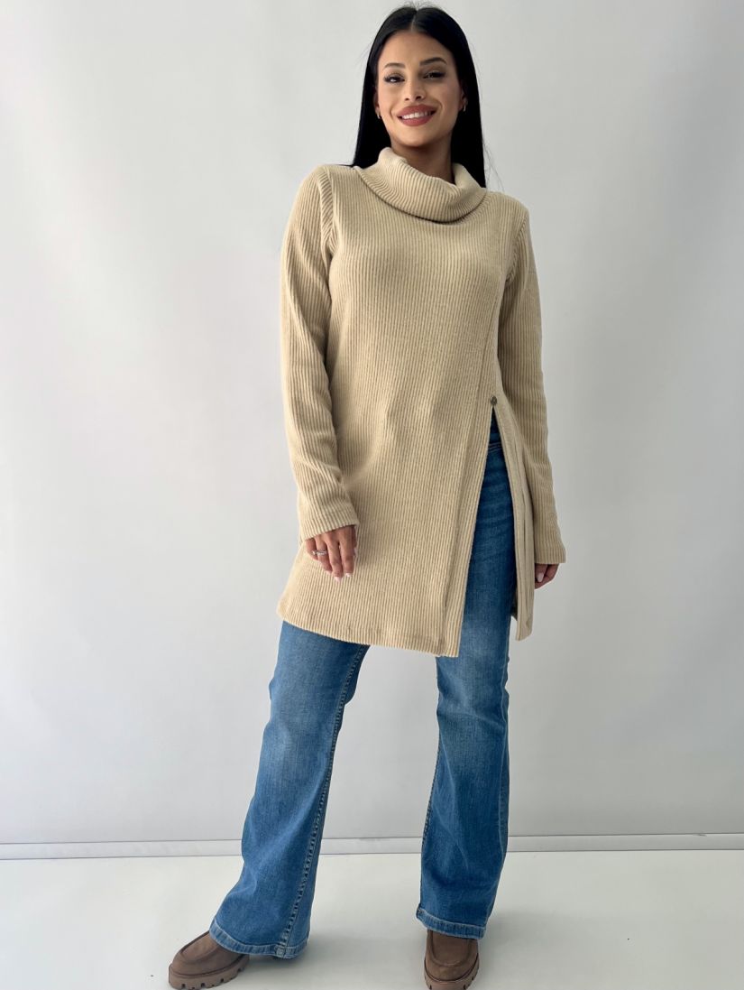 Μπλούζα πλεκτή με γιακά, κουμπί και άνοιγμα στο πλάι μπεζ