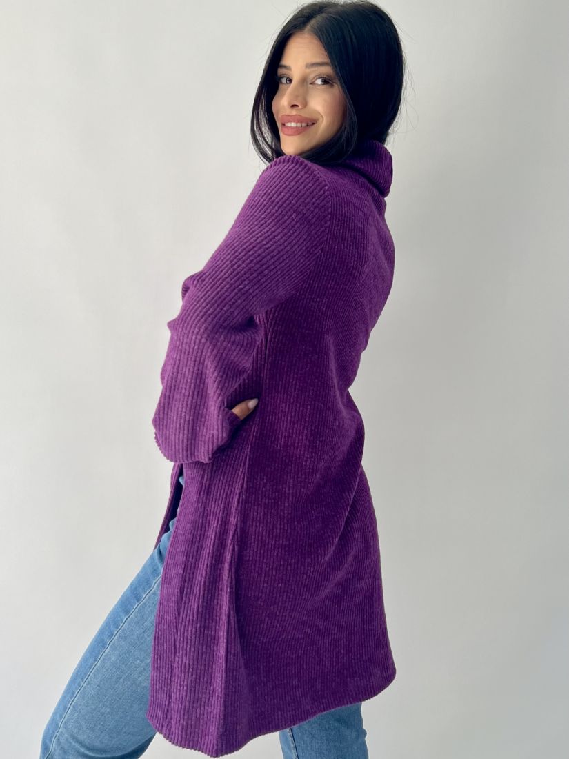 Μπλούζα πλεκτή με γιακά, κουμπί και άνοιγμα στο πλάι μωβ
