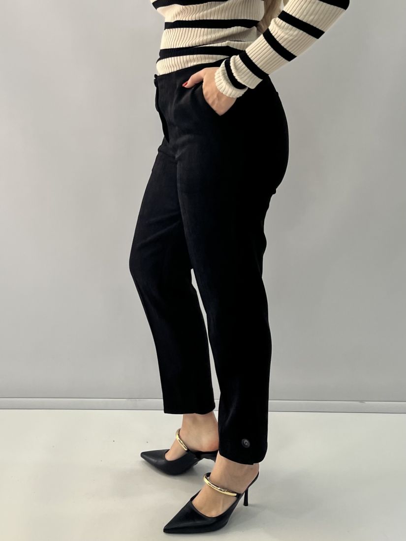 Παντελόνι chevron με λάστιχο πίσω και κουμπί στο τελίωμα μαύρο