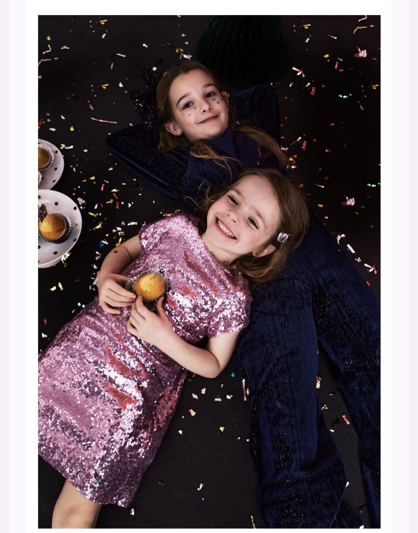 Φόρεμα αστραφτερό με πούλιες ροζ