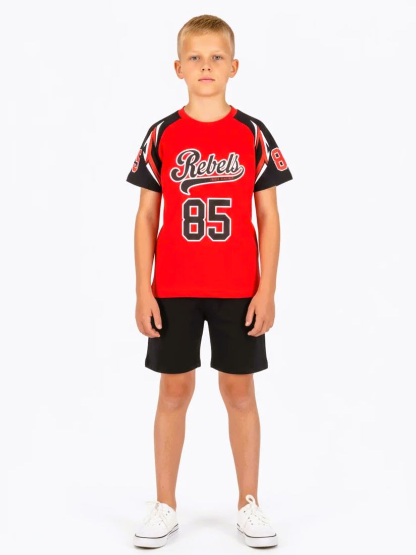 Σετ μπλούζα με print rebels 85 και μονόχρωμη βερμούδα κόκκινο