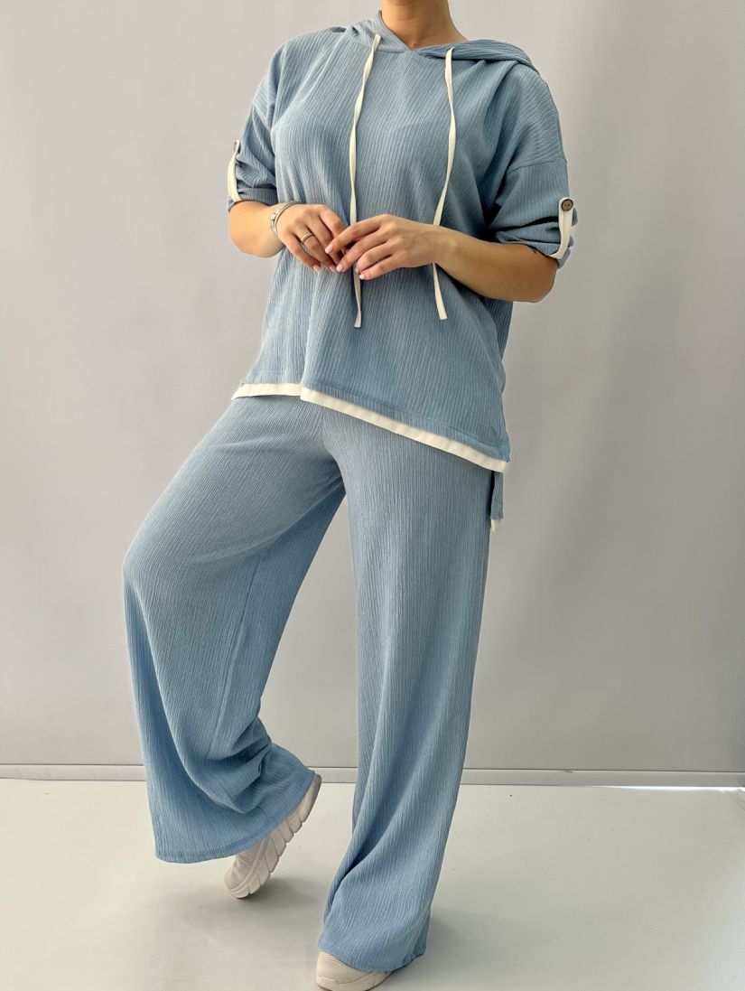 Σετ με μπλούζα oversized και παντελόνα με λάστιχο στη μέση σιέλ