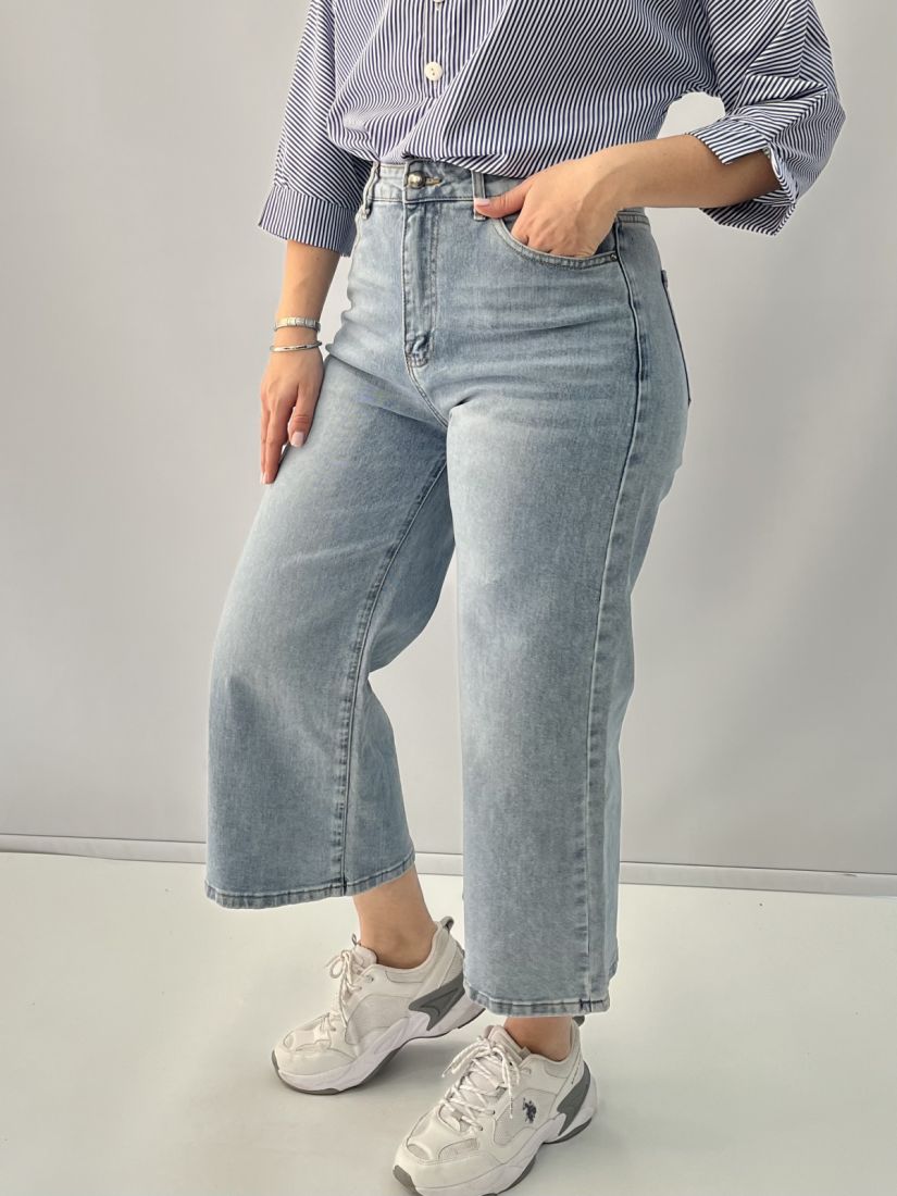 Παντελόνα jean cropped γαλάζιο