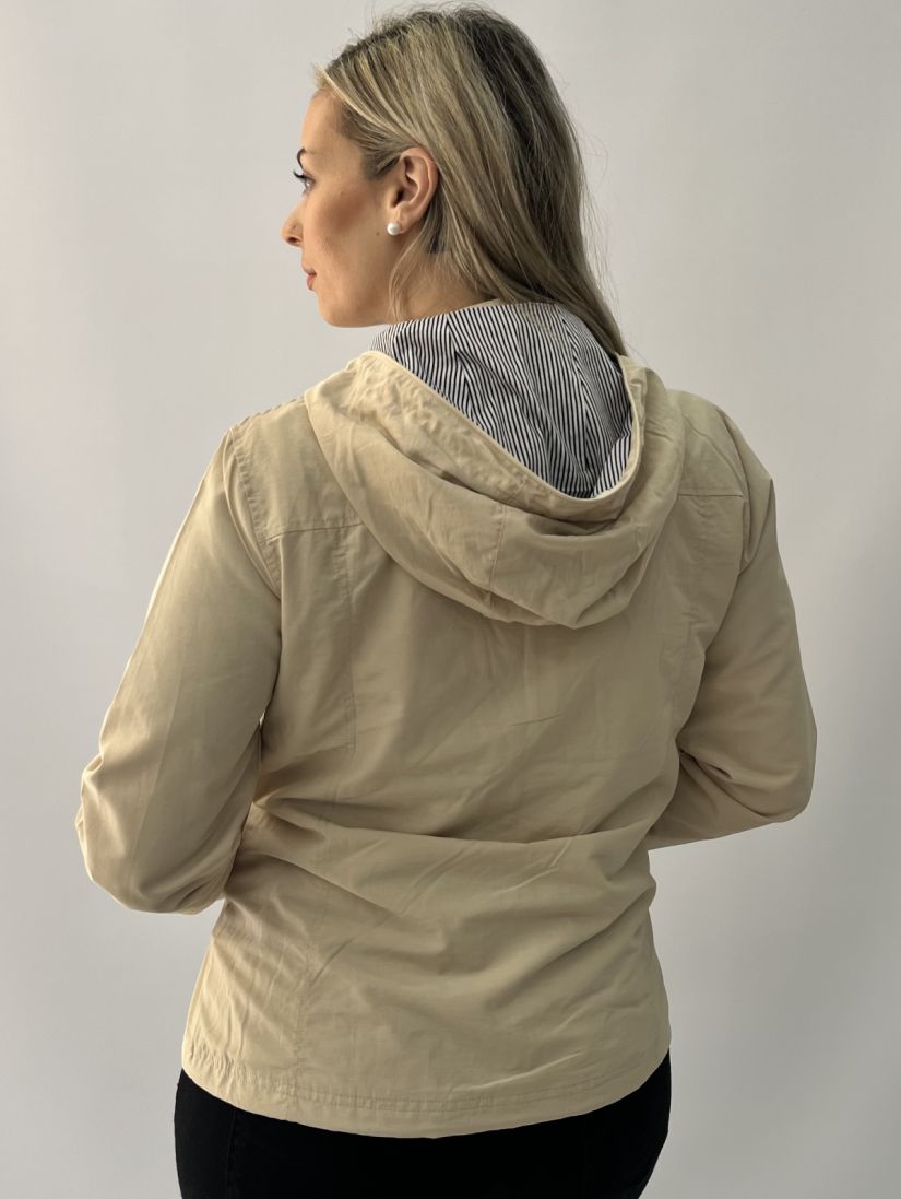 Μπουφάν αδιάβροχο κοντό με κουκούλα και τσέπες μπεζ