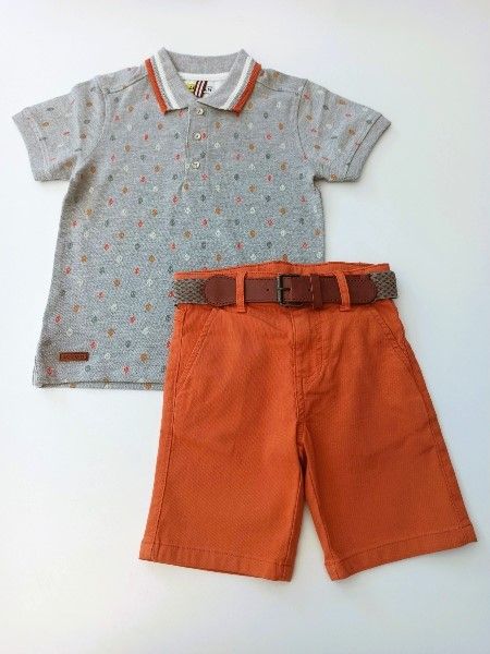 Σετ μπλούζα τύπου Polo με πλεκτές λεπτομέρειες και βερμούδα μονόχρωμη με τσέπες και ζώνη εκάι
