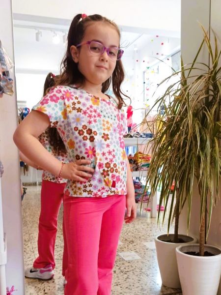 Μπλούζα φλοράλ κοντομάνικη με δέσιμο φούξια