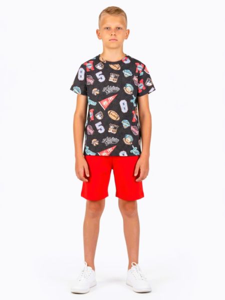 Σετ μπλούζα με print badges και μονόχρωμη βερμούδα κόκκινο